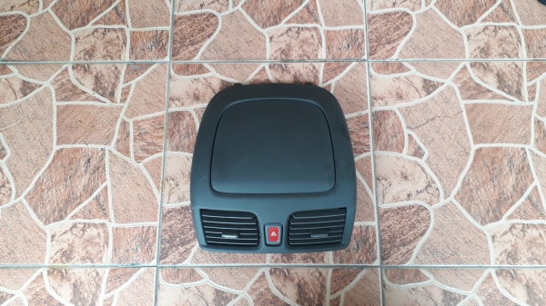 กรอบเก๊ะกลาง NISSAN SUNNY NEO