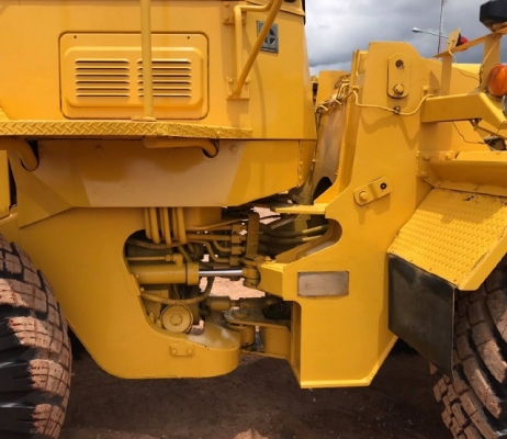 ขายรถตักล้อยาง CAT 936 รถนอกนำเข้าเองจากญี่ปุ่น สภาพสวยพร้อมใช้งาน มีVDOการทำงานครับ ขายรถตักล้อยาง CAT 936 รถนอกนำเข้าเองจากญี่ปุ่น สภาพสวยพร้อมใช้งาน มีVDOการทำงานครับ