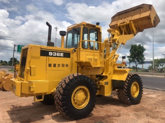ขายรถตักล้อยาง CAT 936 รถนอกนำเข้าเองจากญี่ปุ่น สภาพสวยพร้อมใช้งาน มีVDOการทำงานครับ ขายรถตักล้อยาง CAT 936 รถนอกนำเข้าเองจากญี่ปุ่น สภาพสวยพร้อมใช้งาน มีVDOการทำงานครับ