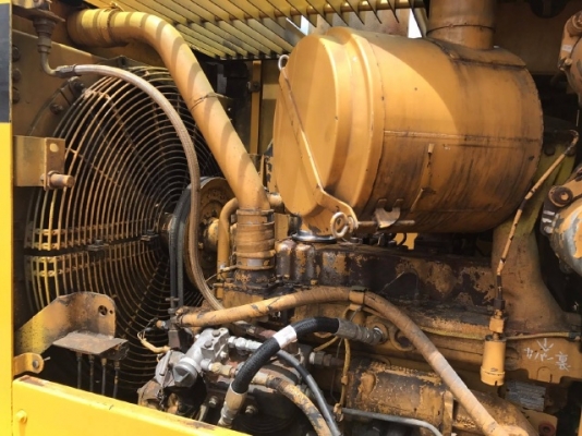 ขายรถตักล้อยาง CAT 936 รถนอกนำเข้าเองจากญี่ปุ่น สภาพสวยพร้อมใช้งาน มีVDOการทำงานครับ ขายรถตักล้อยาง CAT 936 รถนอกนำเข้าเองจากญี่ปุ่น สภาพสวยพร้อมใช้งาน มีVDOการทำงานครับ