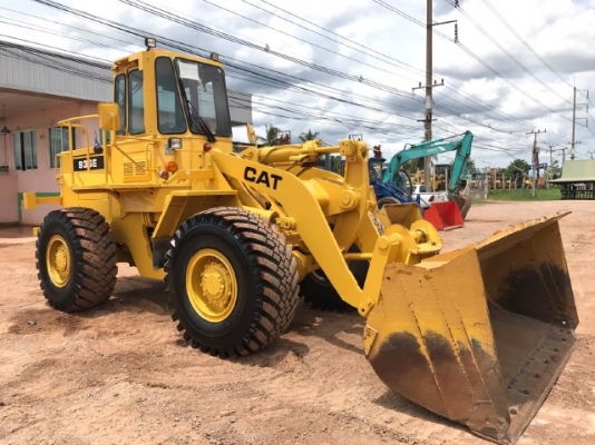 ขายรถตักล้อยาง CAT 936 รถนอกนำเข้าเองจากญี่ปุ่น สภาพสวยพร้อมใช้งาน มีVDOการทำงานครับ ขายรถตักล้อยาง CAT 936 รถนอกนำเข้าเองจากญี่ปุ่น สภาพสวยพร้อมใช้งาน มีVDOการทำงานครับ
