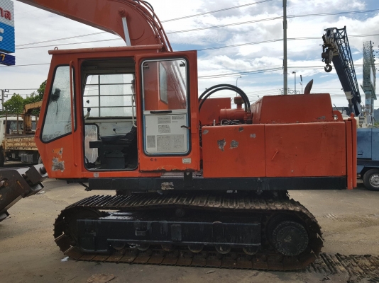 รถแบคโฮ Hitachi UH04-5 พร้อมหัวเจาะกระแทก รถแบคโฮ Hitachi UH04-5 พร้อมหัวเจาะกระแทก