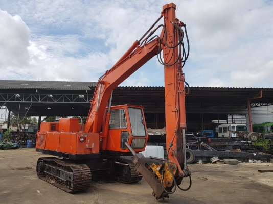 รถแบคโฮ Hitachi UH04-5 พร้อมหัวเจาะกระแทก