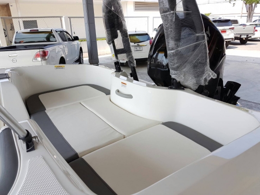 เรือใหม่ พร้อมประกัน 2016 Bayliner 16 ฟุต เครื่อง 60 แรง 4 จังหวะ