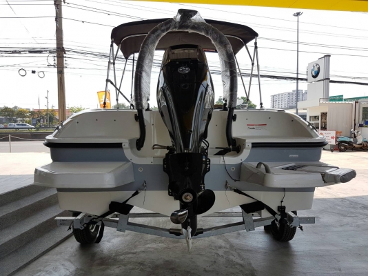 เรือใหม่ พร้อมประกัน 2016 Bayliner 16 ฟุต เครื่อง 60 แรง 4 จังหวะ
