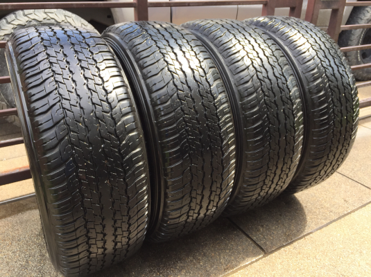 ยาง Dunlop 265 60 18 ปลายปี15 ดอกเต็ม ใช้ยาว ราคไม่แพง