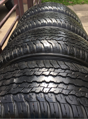 ยาง Dunlop 265 60 18 ปลายปี15 ดอกเต็ม ใช้ยาว ราคไม่แพง