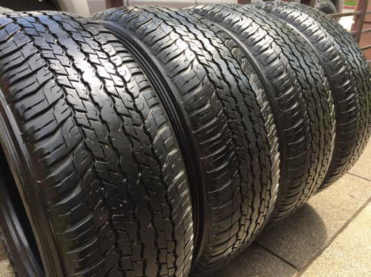 ยาง Dunlop 265 60 18 ปลายปี15 ดอกเต็ม ใช้ยาว ราคไม่แพง