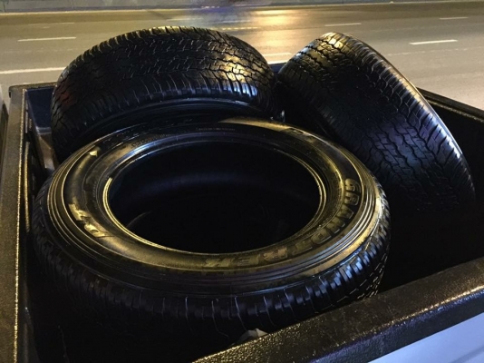 ยาง Dunlop 265 60 18 ปลายปี15 ดอกเต็ม ใช้ยาว ราคไม่แพง