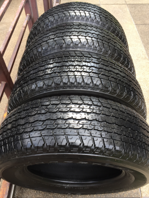 ยาง Bridgestone 255 65 17 ปลายปี16 ดอกเต็ม ไม่มีปะ ใช้ยาว ราคาไม่แพง