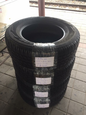 ยาง Bridgestone 255 65 17 ปลายปี16 ดอกเต็ม ไม่มีปะ ใช้ยาว ราคาไม่แพง