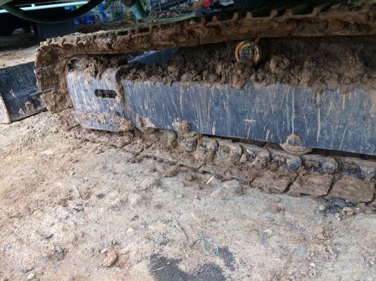 KOMATSU PC 30-7 สภาพพร้อมใช้งาน เจ้าของขายเองราคาต่อรองใด้ KOMATSU PC 30-7 สภาพพร้อมใช้งาน เจ้าของขายเองราคาต่อรองใด้