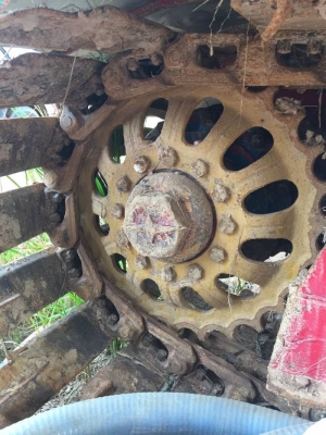 รถเกี่ยวข้าว ศักพัฒนา รุ่น KM-47 เครื่อง195โบว์. รถสวยพร้อมใช้งาน รถเกี่ยวข้าว ศักพัฒนา รุ่น KM-47 เครื่อง195โบว์. รถสวยพร้อมใช้งาน