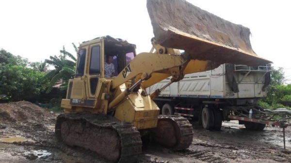 ขาย 499,000 บาท CATTERPILAR 953 เครื่องดี ปั้มแรง โช่หนา เอกสารเล่มทะเบียน รถอยู่ จ.ยโสธร โทร&ไอดีไลน์ 0610710295 ขาย 499,000 บาท CATTERPILAR 953 เครื่องดี ปั้มแรง โช่หนา เอกสารเล่มทะเบียน รถอยู่ จ.ยโสธร โทร&ไอดีไลน์ 0610710295