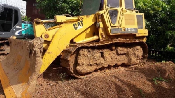 ขาย 499,000 บาท CATTERPILAR 953 เครื่องดี ปั้มแรง โช่หนา เอกสารเล่มทะเบียน รถอยู่ จ.ยโสธร โทร&ไอดีไลน์ 0610710295 ขาย 499,000 บาท CATTERPILAR 953 เครื่องดี ปั้มแรง โช่หนา เอกสารเล่มทะเบียน รถอยู่ จ.ยโสธร โทร&ไอดีไลน์ 0610710295