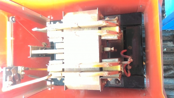 ขายตู้เชื่อมพลัง400แอมป์ใช้ไฟฟ้า220v พร้อมใช้งานครับ0876743909