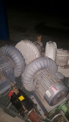 ขายริงโบลเวอร์ ดูดเป่า ฮิตาชิ VB-080-E 5.3KW มี 4 ตัวๆละ 20,000 บาทหนัก109กิโล/ตัว ขายริงโบลเวอร์ ดูดเป่า ฮิตาชิ VB-080-E 5.3KW มี 4 ตัวๆละ 20,000 บาทหนัก109กิโล/ตัว