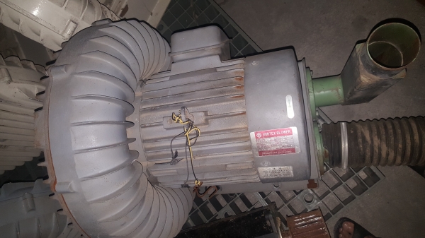 ขายริงโบลเวอร์ ดูดเป่า ฮิตาชิ VB-080-E 5.3KW มี 4 ตัวๆละ 20,000 บาทหนัก109กิโล/ตัว ขายริงโบลเวอร์ ดูดเป่า ฮิตาชิ VB-080-E 5.3KW มี 4 ตัวๆละ 20,000 บาทหนัก109กิโล/ตัว