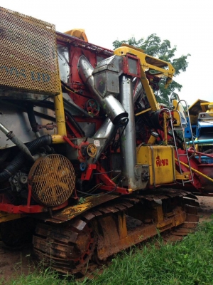 ขายรถเกี่ยวเจ้าช้างไวไฟ ปี50เครื่องอีซูซุ 6HL1ช่วงล่าง12ปั๊ม23 ช่วงล่างดีสภาพพร้อมใช้งาน