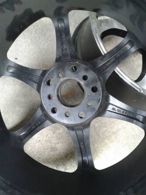 ขอบ17นิ้ว5รู100/114 ชุดนี้ ราคา 5300 บาท