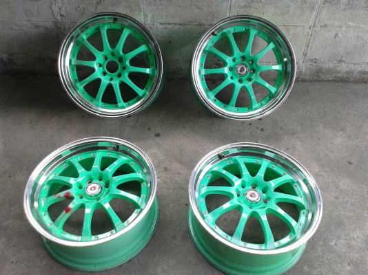 ขอบ17นิ้ว4รู100/114 ชุดนี้ ราคา 4900 บาท