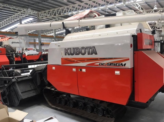 ขายรถเกี่ยวนวดข้าวมือสอง ขายรถเกี่ยวนวดข้าวมือสอง