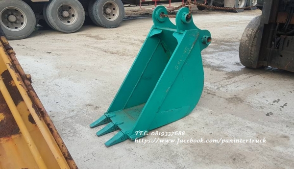 สินค้าใหม่ ประกอบนอก ขายถูกด่วนๆ BUCKET บุ๊งกี๋สำหรับรถขุดไซค์100 ,120, 135 /สลัก 65 มิล/ แบบปากแคบ -ธรรมดา / 3 ฟัน / ราคาเพียง(ใบละ)19,000 บาท สนใจรีบติดต่อ 0819337688