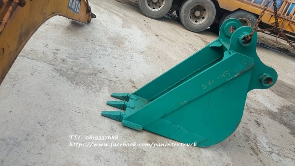 สินค้าใหม่ ประกอบนอก ขายถูกด่วนๆ BUCKET บุ๊งกี๋สำหรับรถขุดไซค์100 ,120, 135 /สลัก 65 มิล/ แบบปากแคบ -ธรรมดา / 3 ฟัน / ราคาเพียง(ใบละ)19,000 บาท สนใจรีบติดต่อ 0819337688