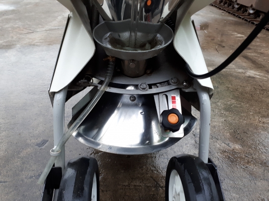 รถ Ochiai หยอดปุ๋ย หยอดเมล็ดเดินตาม นำเข้าจากญี่ปุ่น