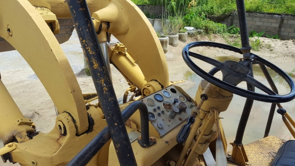 รถตักล้อยาง CAT950 สภาพรถท่าทราย ตามประวัติเดิม