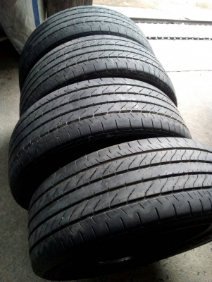 215/55R17 DUNLOP SP SPORT 270 ชุด 4 เส้น โทร.081-427-3941