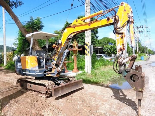 ขายรถแบ๊คโฮ ยี่ห้อ : KUBOTA แบบ : KX030 ขนาดเท่ากับPC30 ราคา330,000 บาท (ราคานี้ พร้อมบุ้งกี๋+หัวกะแทก)รถเก่านอกแท้ มีเอกสารใบอินวอย ไม่เคยใช้งานในไทย  สนใจติดต่อ: 099-907-9273 กิ๊ฟ กมลชนก,099-907-3356 ช่างบัง