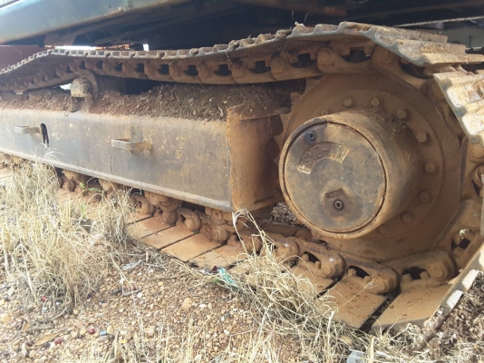 ขายถูกๆ!! >>> Komatsu Pc120 รุ่น 3 ราคา 240,000บาท ต่อรองได้ขายได้ขายเลย <<< เบอร์ติดต่อ 098-7155789 086-4631102