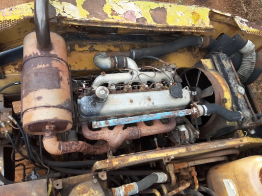 ขายถูกๆ!! >>> Komatsu Pc120 รุ่น 3 ราคา 240,000บาท ต่อรองได้ขายได้ขายเลย <<< เบอร์ติดต่อ 098-7155789 086-4631102