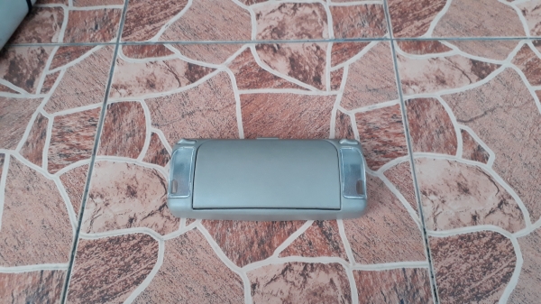 ไฟส่องแผนที่พร้อมกล่องใส่แว่นตา ของรถ TOYOTA