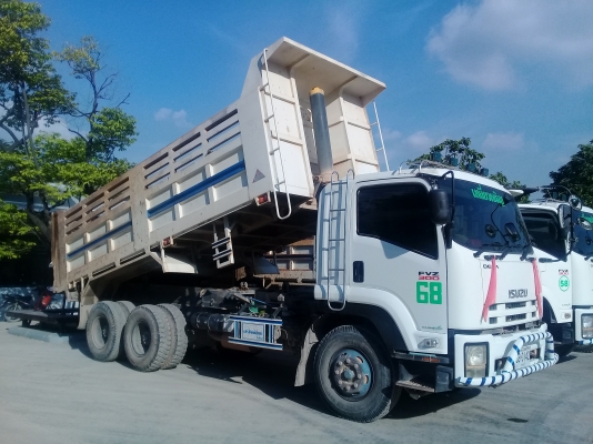 ☆☆ ขายพร้อมงานประจำ☆☆ ISUZU DECA FVZ 300 รถปลายปี 56 มือเดียวออกห้าง สภาพสวย พร้อมใช้งาน (เจ้าของขายเอง)
