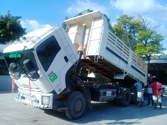 ☆☆ ขายพร้อมงานประจำ☆☆ ISUZU DECA FVZ 300 รถปลายปี 56 มือเดียวออกห้าง สภาพสวย พร้อมใช้งาน (เจ้าของขายเอง)