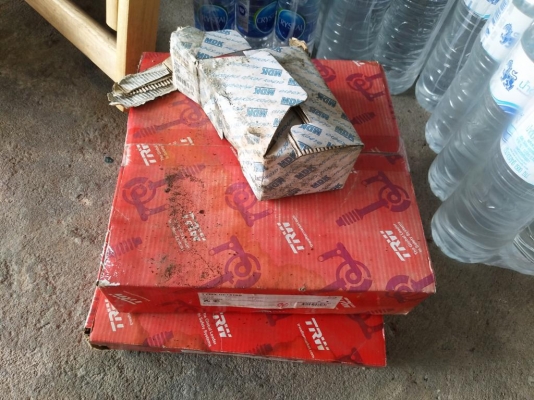 ขายจานเบรค/ดิสเบรค ผ้าเบรค TRW ไทเกอร์ ของใหม่ ซื้อมาผิด