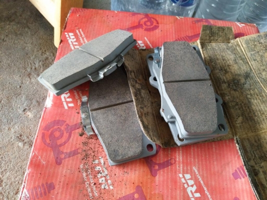 ขายจานเบรค/ดิสเบรค ผ้าเบรค TRW ไทเกอร์ ของใหม่ ซื้อมาผิด