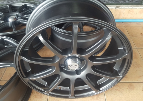 ขายล้อมือ2 RS ADVAN ขอบ17 4รู100   4 ล้อ