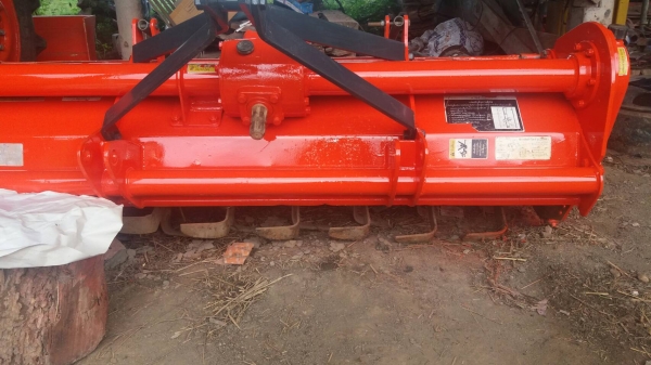 ขายโรตาารี่ ตราช้าง RX164E รุ่นใหม่ สภาพพร้อมใช้งาน เหมาะกับรุ่น 34-36 แรง ขายโรตาารี่ ตราช้าง RX164E รุ่นใหม่ สภาพพร้อมใช้งาน เหมาะกับรุ่น 34-36 แรง