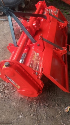 ขายโรตาารี่ ตราช้าง RX164E รุ่นใหม่ สภาพพร้อมใช้งาน เหมาะกับรุ่น 34-36 แรง ขายโรตาารี่ ตราช้าง RX164E รุ่นใหม่ สภาพพร้อมใช้งาน เหมาะกับรุ่น 34-36 แรง