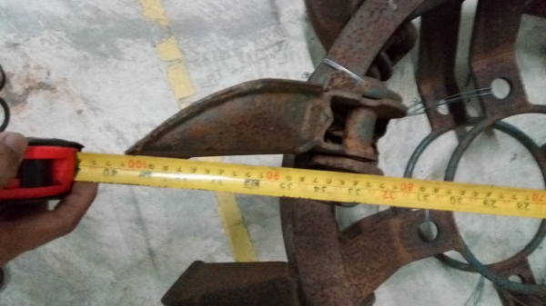 ขายล้อเหล็กกันจมสำหรับรถไถนังขับ วง28นิ้ว ล้อกางสุด1เมตร ขาย 9500 บาทครับ ถูกใจต่อรองได้ครับ คนขายใจดีมีของแถม มีสินค้าอีกมากมายเยี่ยมชมในเฟส รถไถเล็ก สมุทรสาคร ครับลายnewkit1305 โทร0841425045