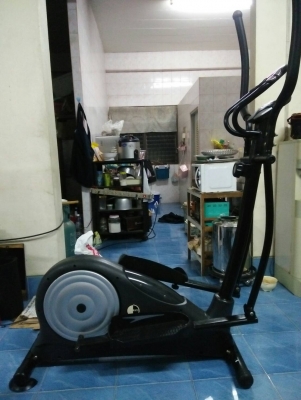 วิ่งกึ่งสเต็ป/เครื่องเดินวงรี slimmate