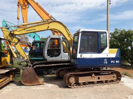 ขายKOMATSU PC60-6  เก่าญี่ปุ่นแท้  สภาพสวย  มีลายแย๊ก  5,XXX  ชั่วโมง  เครื่องปั๊มดี  ลองระบบกันได้ทุกวัน  โทร  089-3818694  ดวงนภา