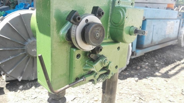 แท่นต้าปเกลียวญี่ปุ่น TOKEN TAPPER JAPAN 13 mm ไฟ 380v พร้อมใช้