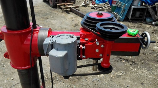 ** SOLD ** สว่านแขนแดง รัสมี 70 cm ไฟบ้าน 220v พร้อมใช้ ** SOLD ** สว่านแขนแดง รัสมี 70 cm ไฟบ้าน 220v พร้อมใช้