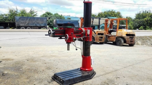 ** SOLD ** สว่านแขนแดง รัสมี 70 cm ไฟบ้าน 220v พร้อมใช้ ** SOLD ** สว่านแขนแดง รัสมี 70 cm ไฟบ้าน 220v พร้อมใช้