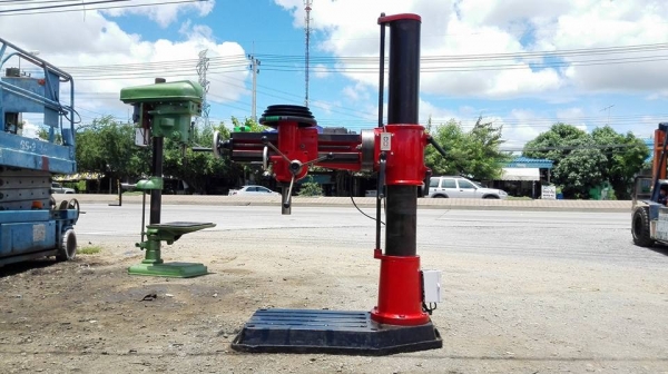 ** SOLD ** สว่านแขนแดง รัสมี 70 cm ไฟบ้าน 220v พร้อมใช้