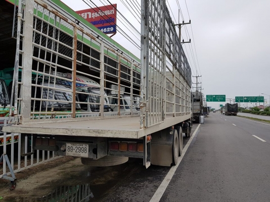 FVM240 สิบล้อเพลาเดียว ยาว9.60 ลงเล่มเรียบร้อย เครื่องดีคัสซีสวย ราคาต่อรอง เปิดไว้ 1,550,000 FVM240 สิบล้อเพลาเดียว ยาว9.60 ลงเล่มเรียบร้อย เครื่องดีคัสซีสวย ราคาต่อรอง เปิดไว้ 1,550,000